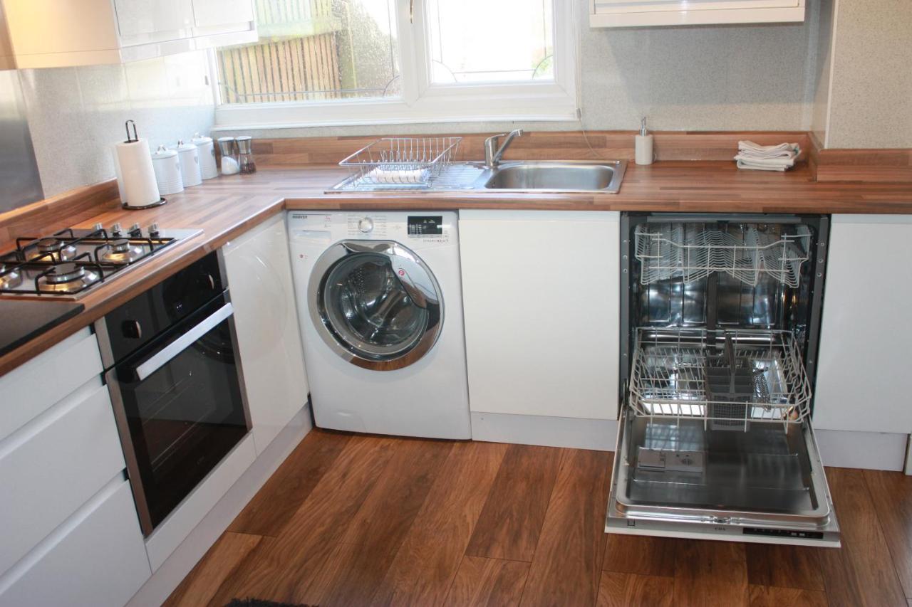 Villa Berwicks House - Nec & Airport - Stylish 3-Bed House With Garden à Birmingham Extérieur photo