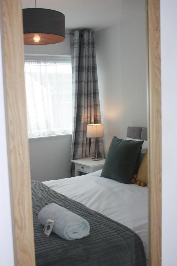 Villa Berwicks House - Nec & Airport - Stylish 3-Bed House With Garden à Birmingham Extérieur photo